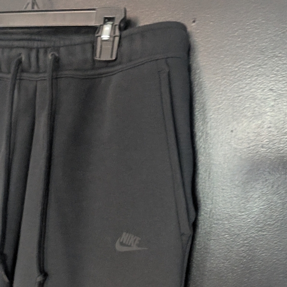 Nike Tech Joggers Sweatpants Nike Joggers Men's BNWT - Picture 7 of 16